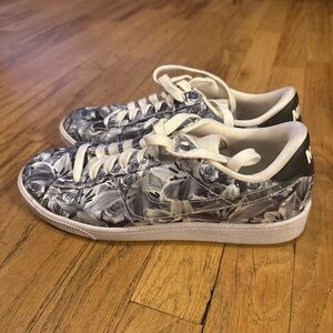 Floral Pattern Sneakers
